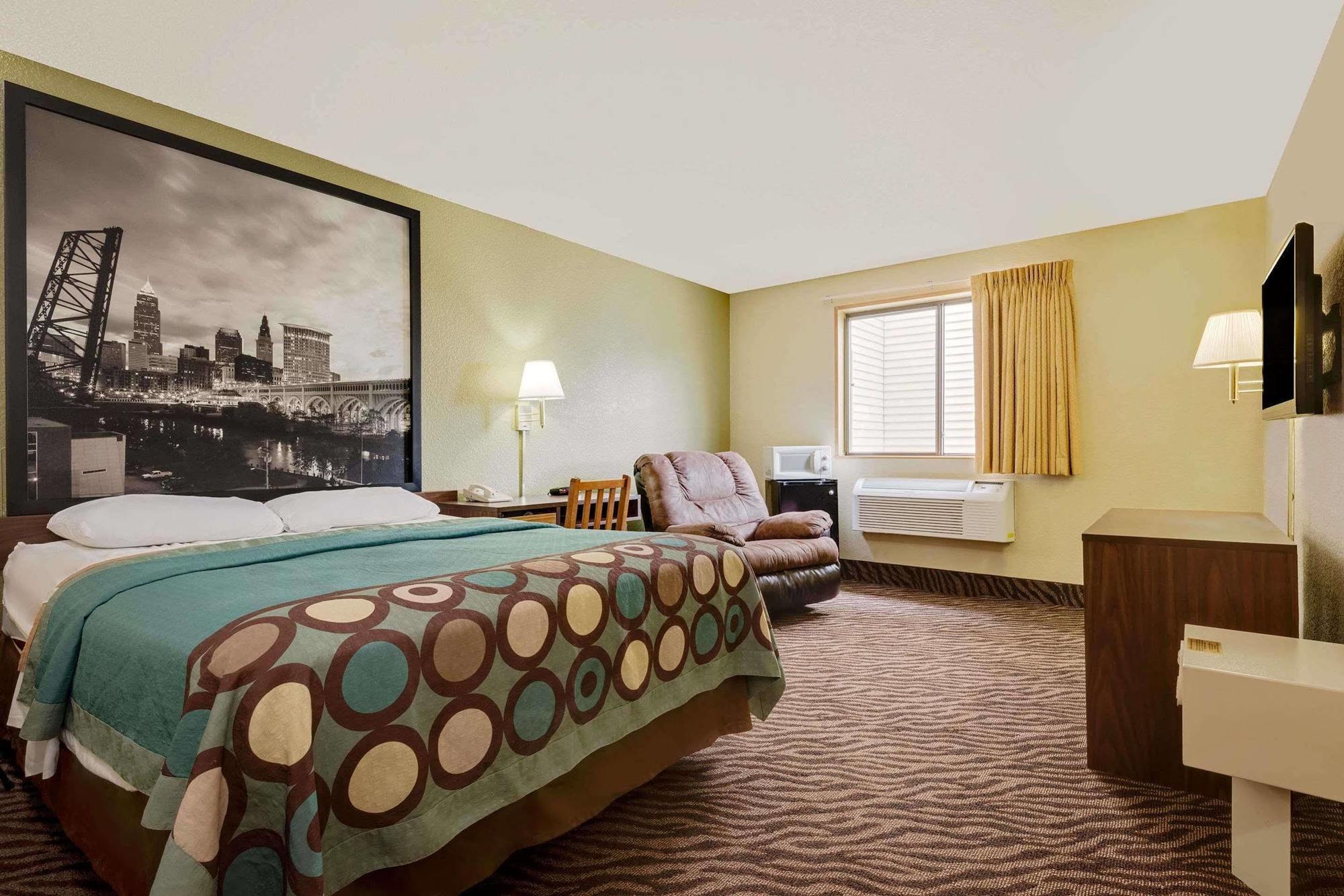 Super 8 By Wyndham Mentor/Cleveland Area Hotel Exterior foto